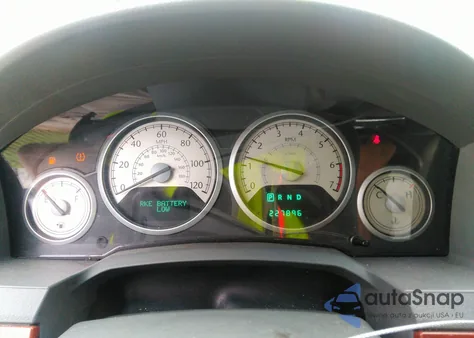 2008 Chrysler Town & Country Touring from USA, damaged, VIN 2A8HR54P18R773387